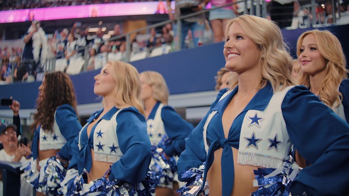 AMERICA’S SWEETHEARTS: Đội Cổ Vũ Dallas Cowboys (Phần 2)